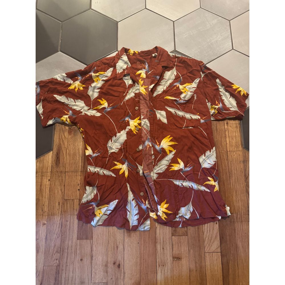 Vintage Rayon Hawaiian floral button up Greystone L blackwater bay golf shirt